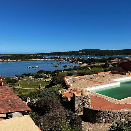 Appartamento Casa Con Piscina E Accesso Diretto Al Mare Marinella (Sardinia)