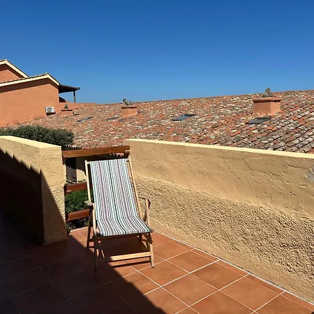 Casa Con Piscina E Accesso Diretto Al Mare * Marinella (Sardinia)