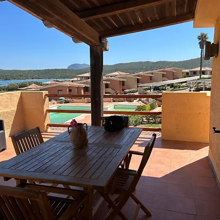 Casa Con Piscina E Accesso Diretto Al Mare Apartamento